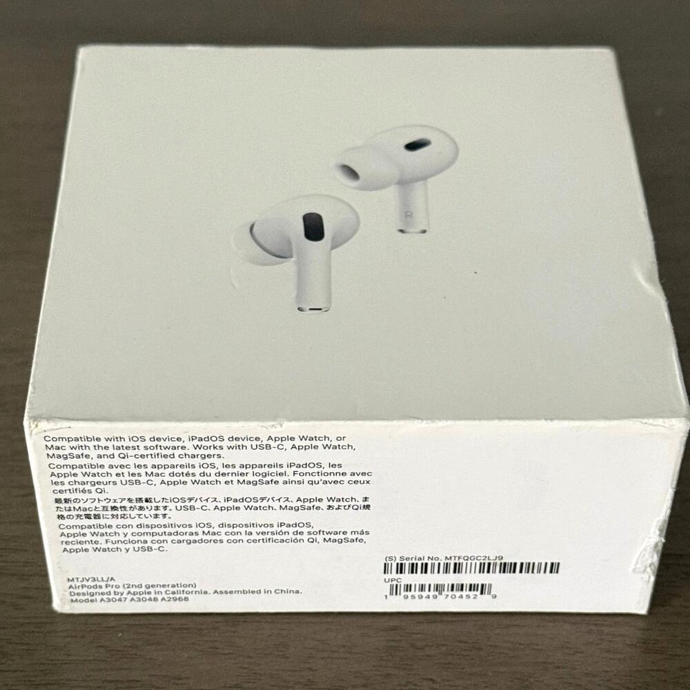 Apple AirPods PRO 2nd Gen MTJV3LL/A USB‑C MagSafe Case New Unopened GENUINE - Picture 12 of 16